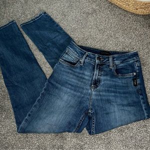 High-Rise Jeans - Avery Straight